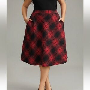 BloomChic Plus Size Plaid Pocket Elastic Waist Skirt